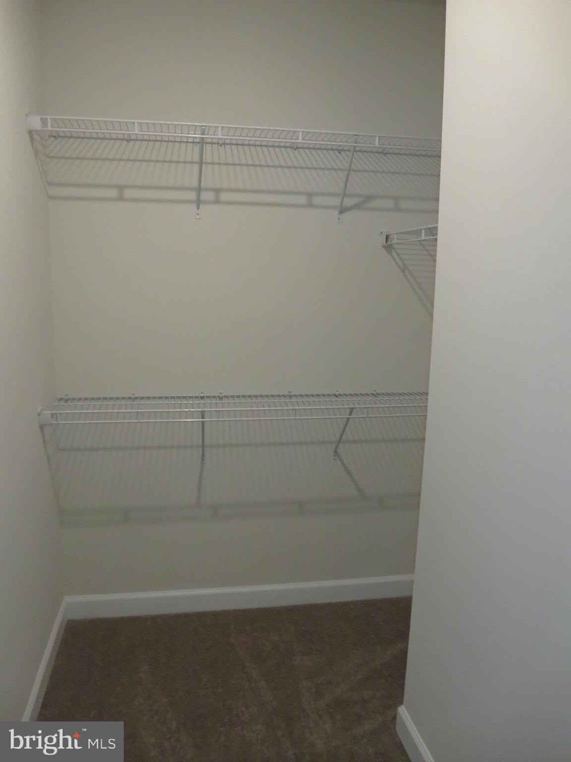 FAIRFAX - Residential Lease