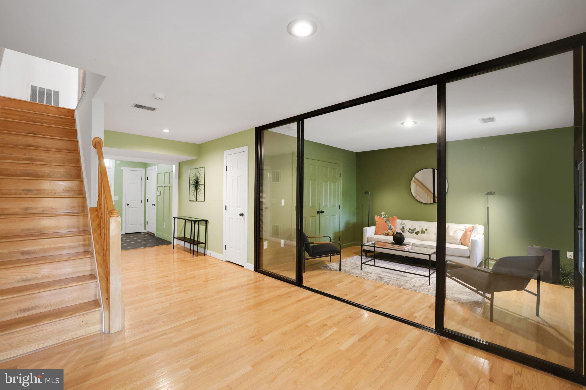 POTOMAC TERRACE - Residential