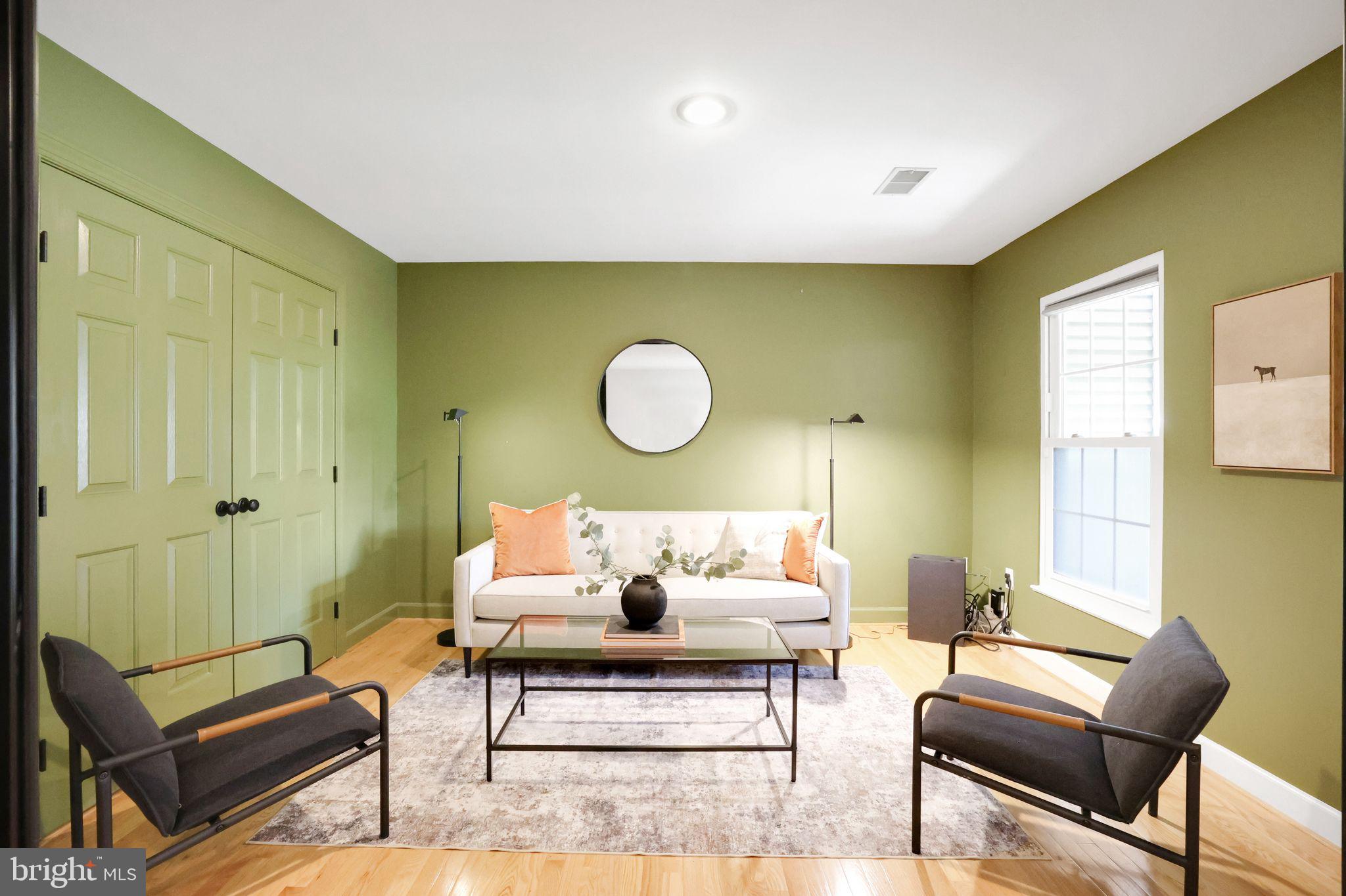 POTOMAC TERRACE - Residential