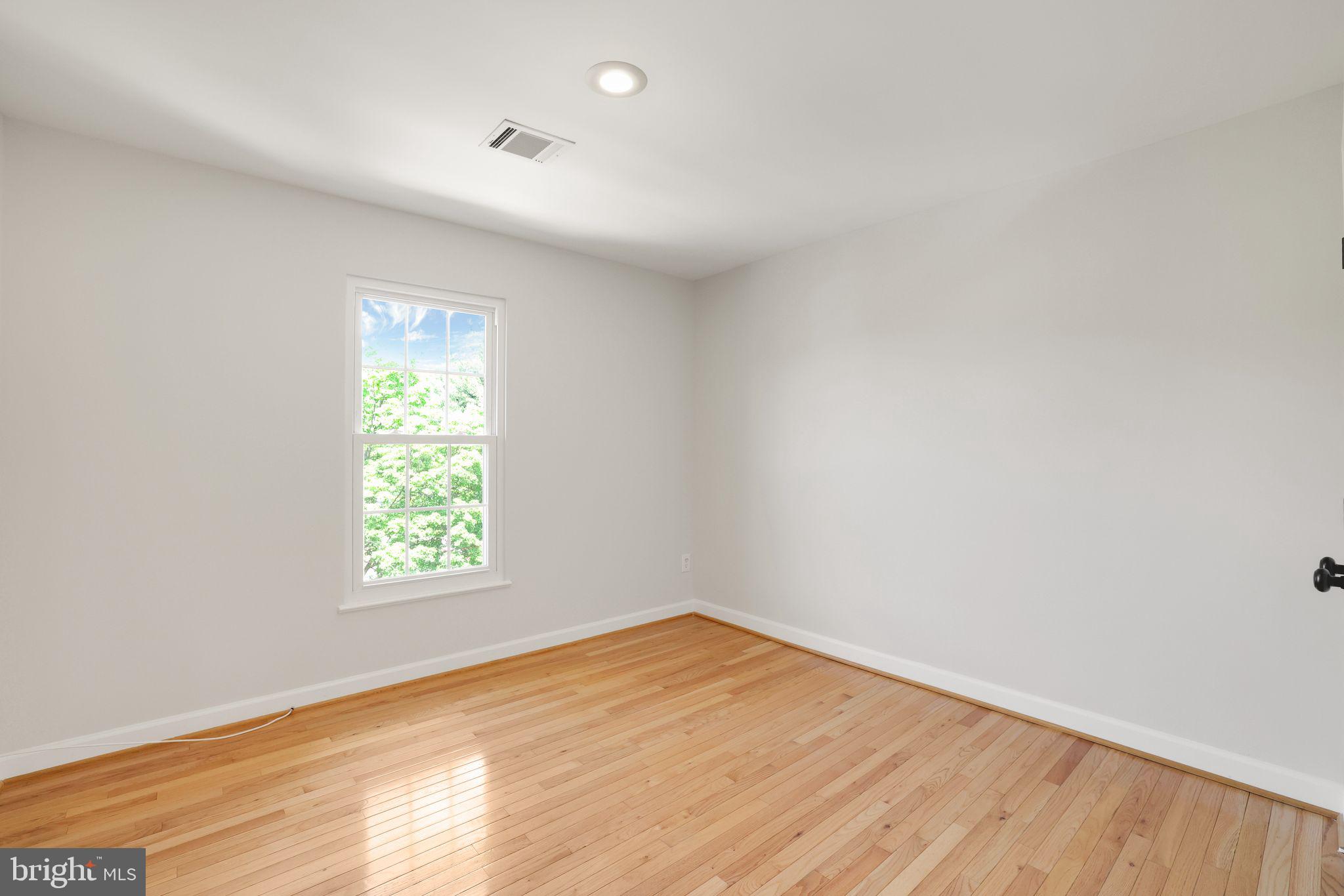 POTOMAC TERRACE - Residential