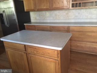 BANNISTER - Residential Lease