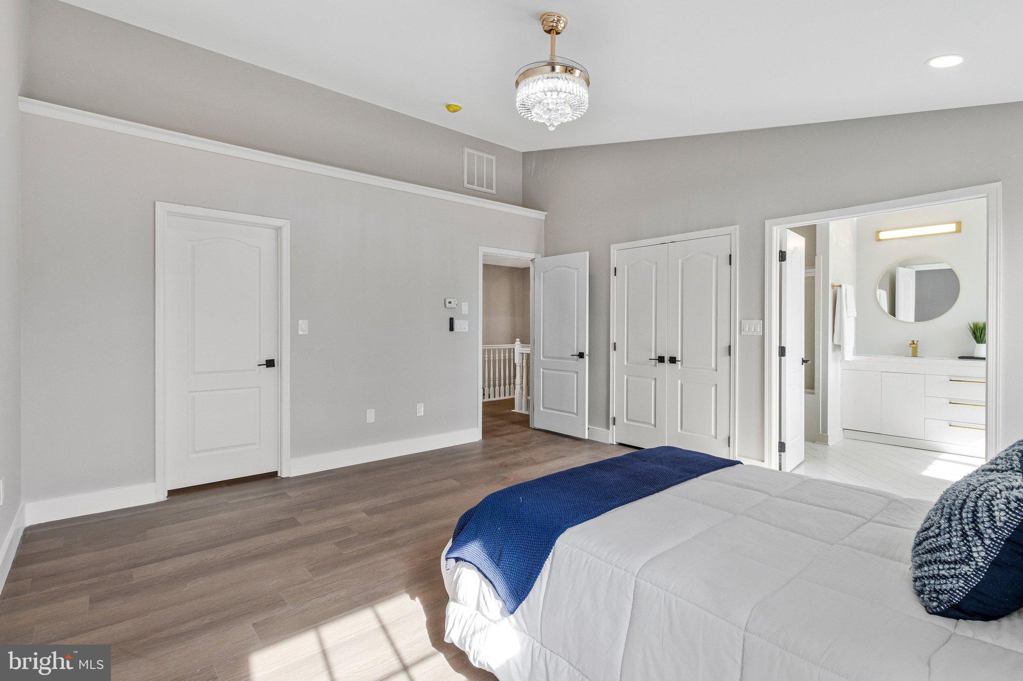 MARLBORO RIDGE - Residential