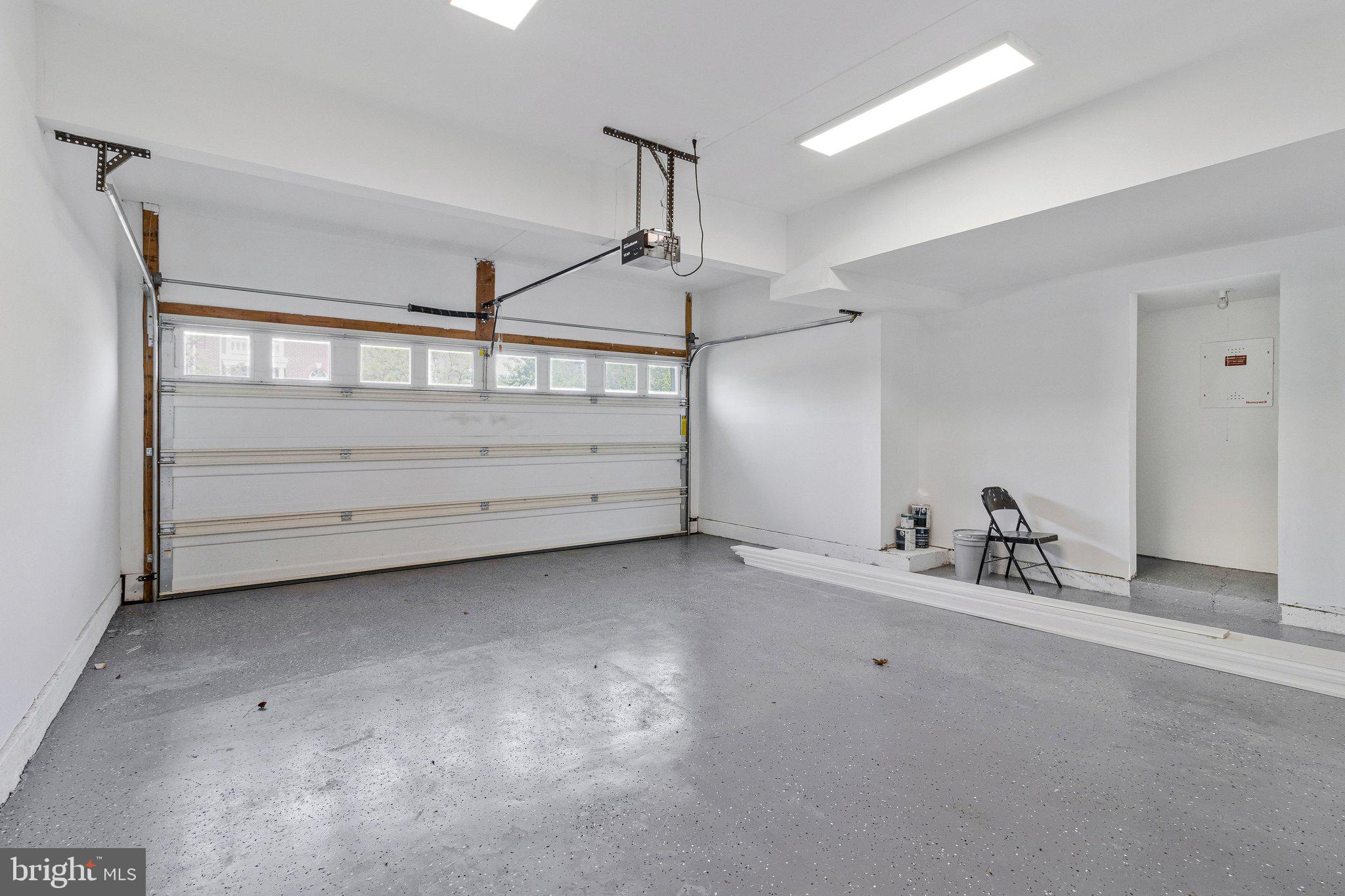 MARLBORO RIDGE - Residential