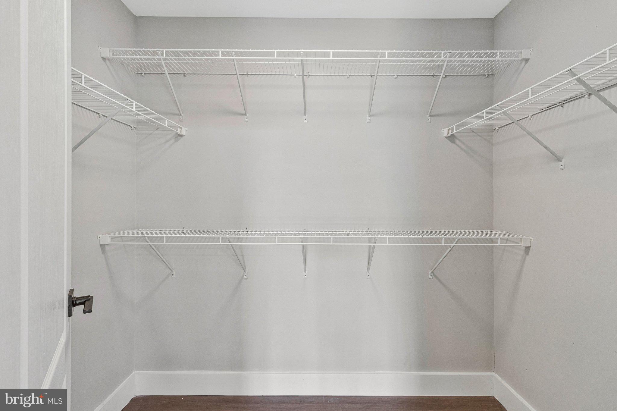 MARLBORO RIDGE - Residential