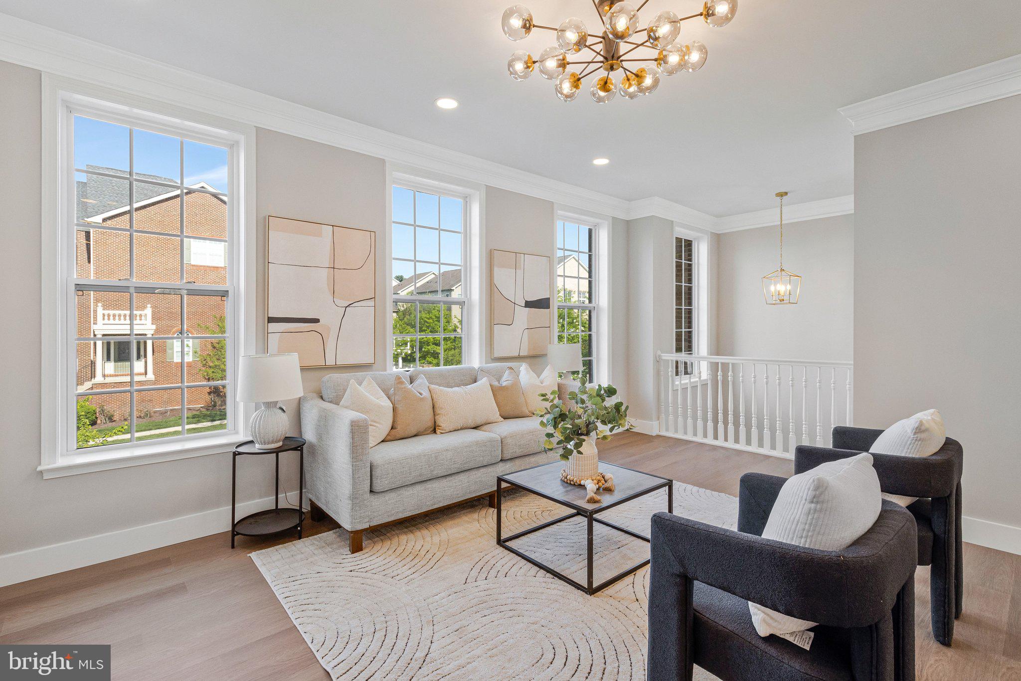 MARLBORO RIDGE - Residential