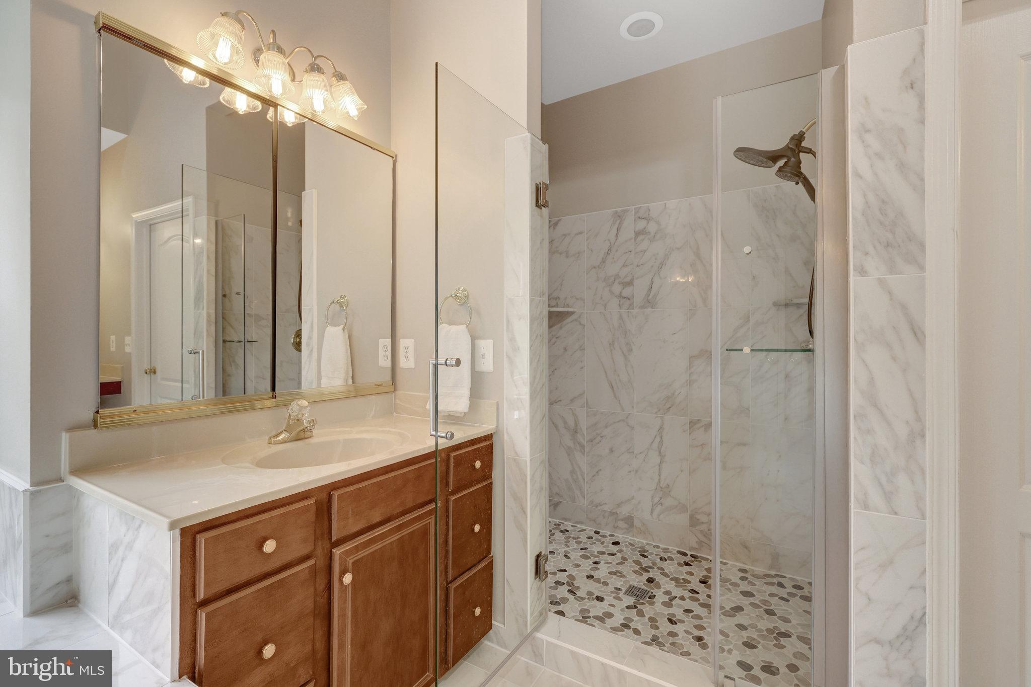 BELMONT COUNTRY CLUB - Residential