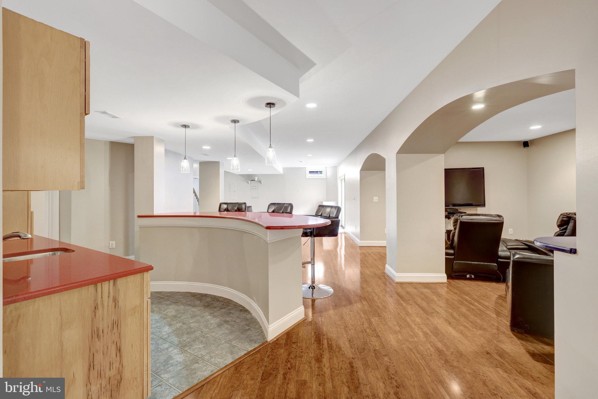 BELMONT COUNTRY CLUB - Residential