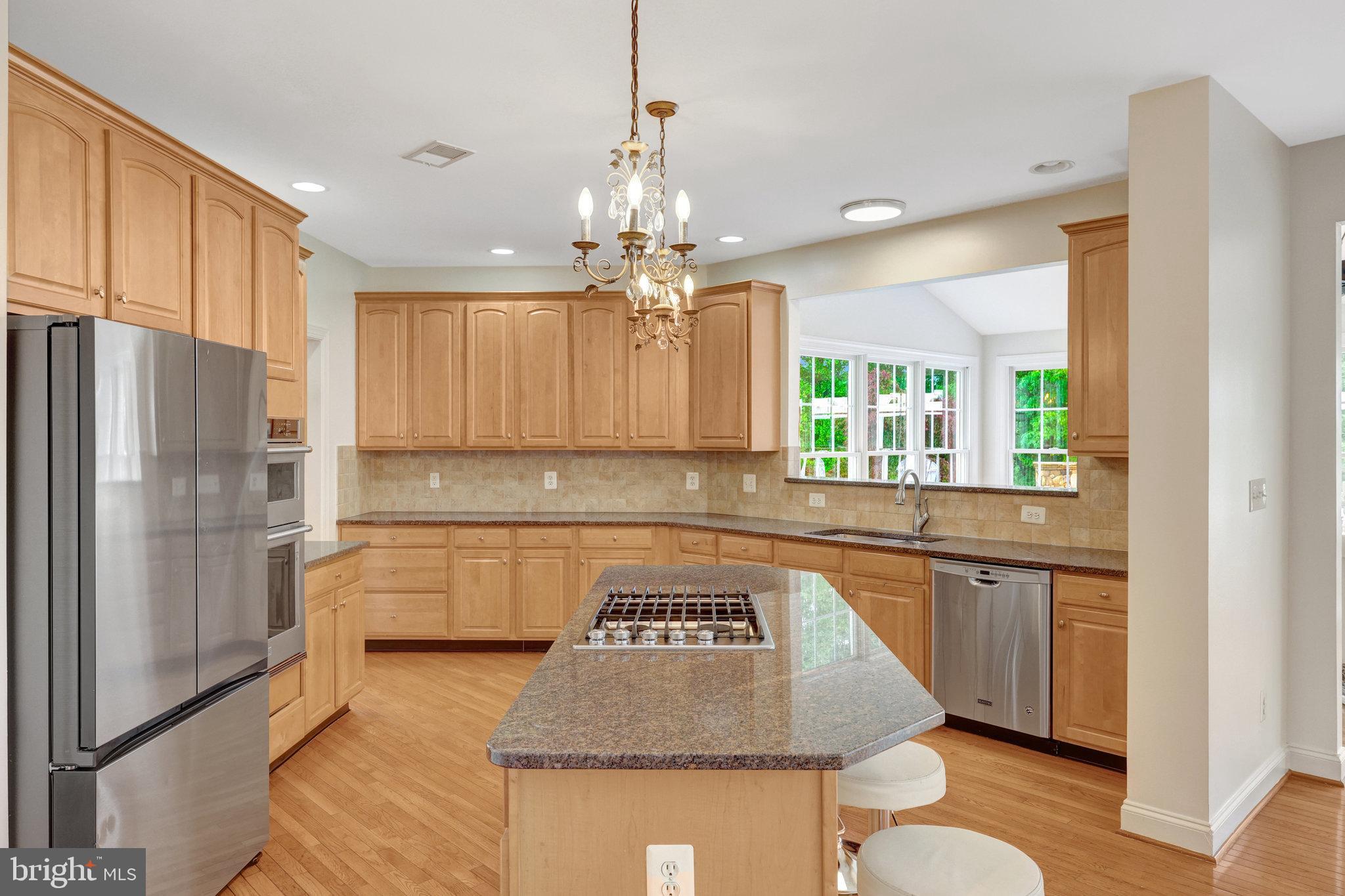 BELMONT COUNTRY CLUB - Residential