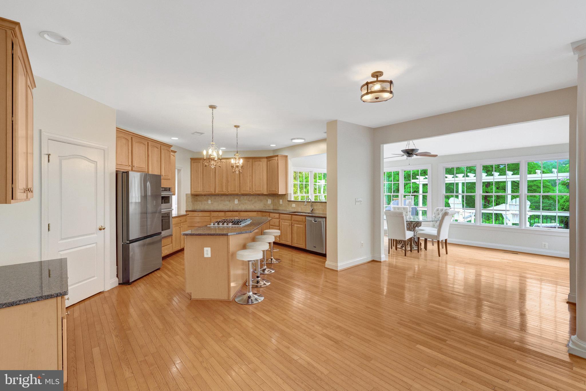 BELMONT COUNTRY CLUB - Residential