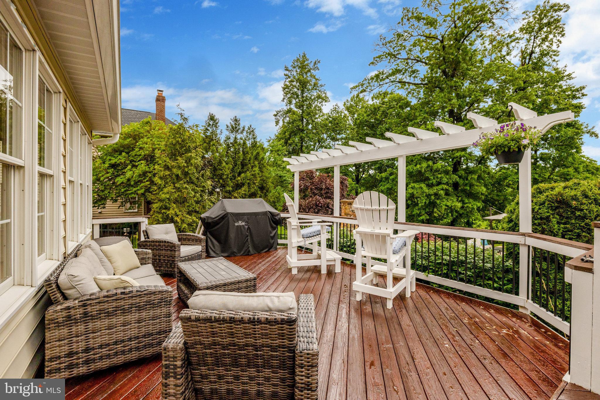 BELMONT COUNTRY CLUB - Residential