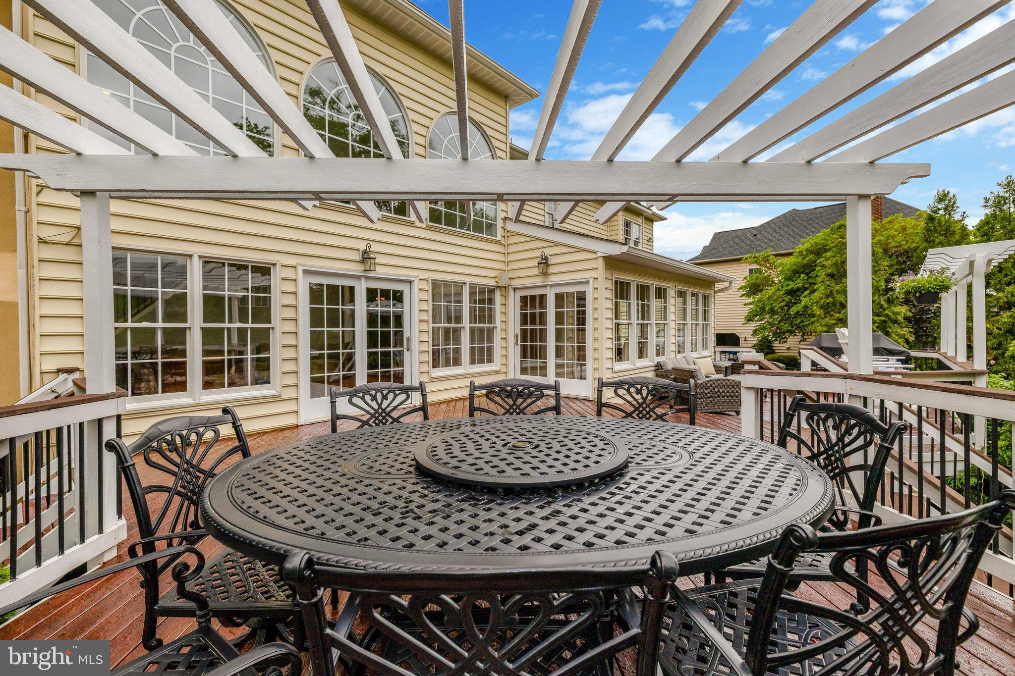 BELMONT COUNTRY CLUB - Residential