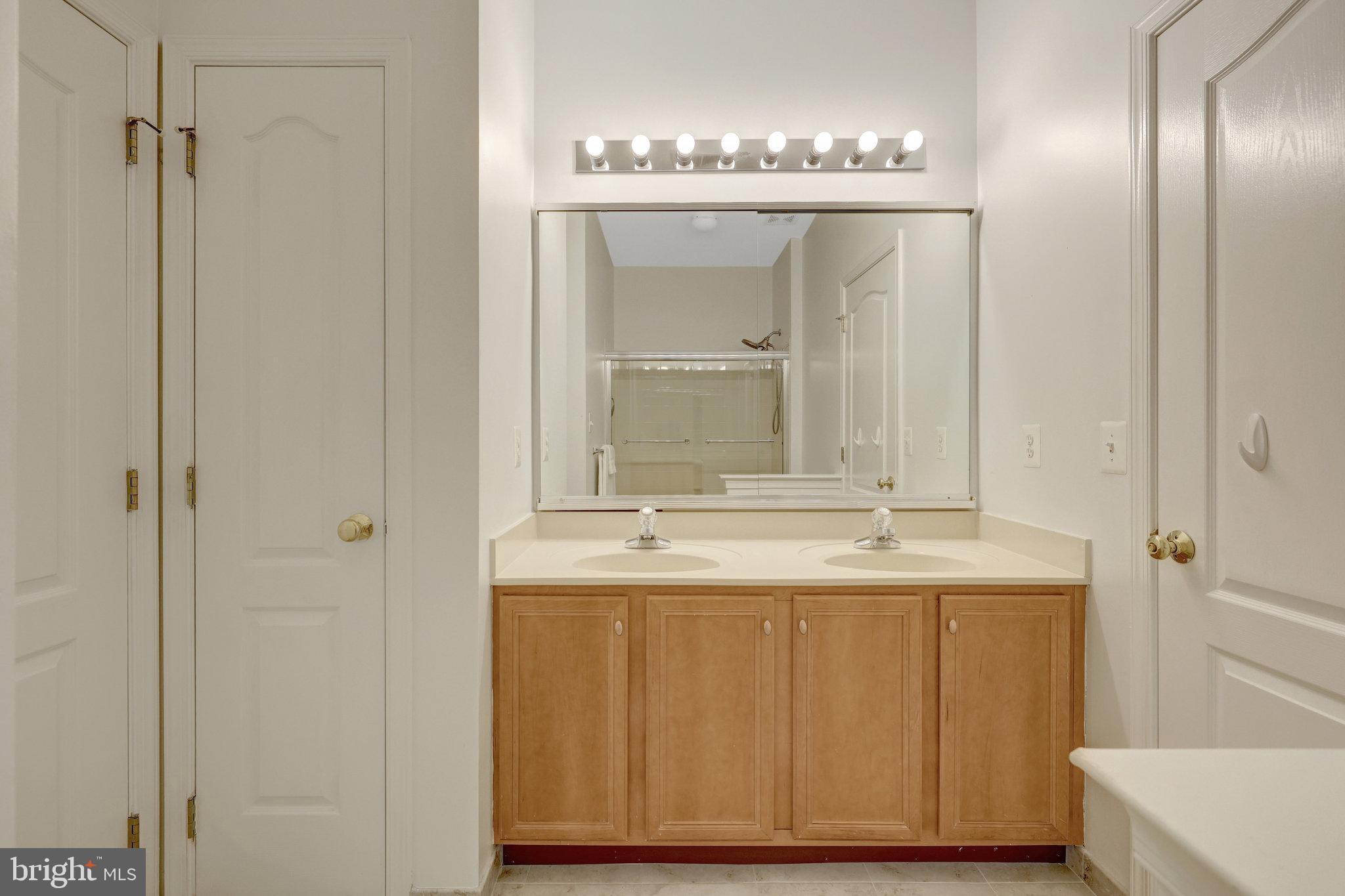 BELMONT COUNTRY CLUB - Residential