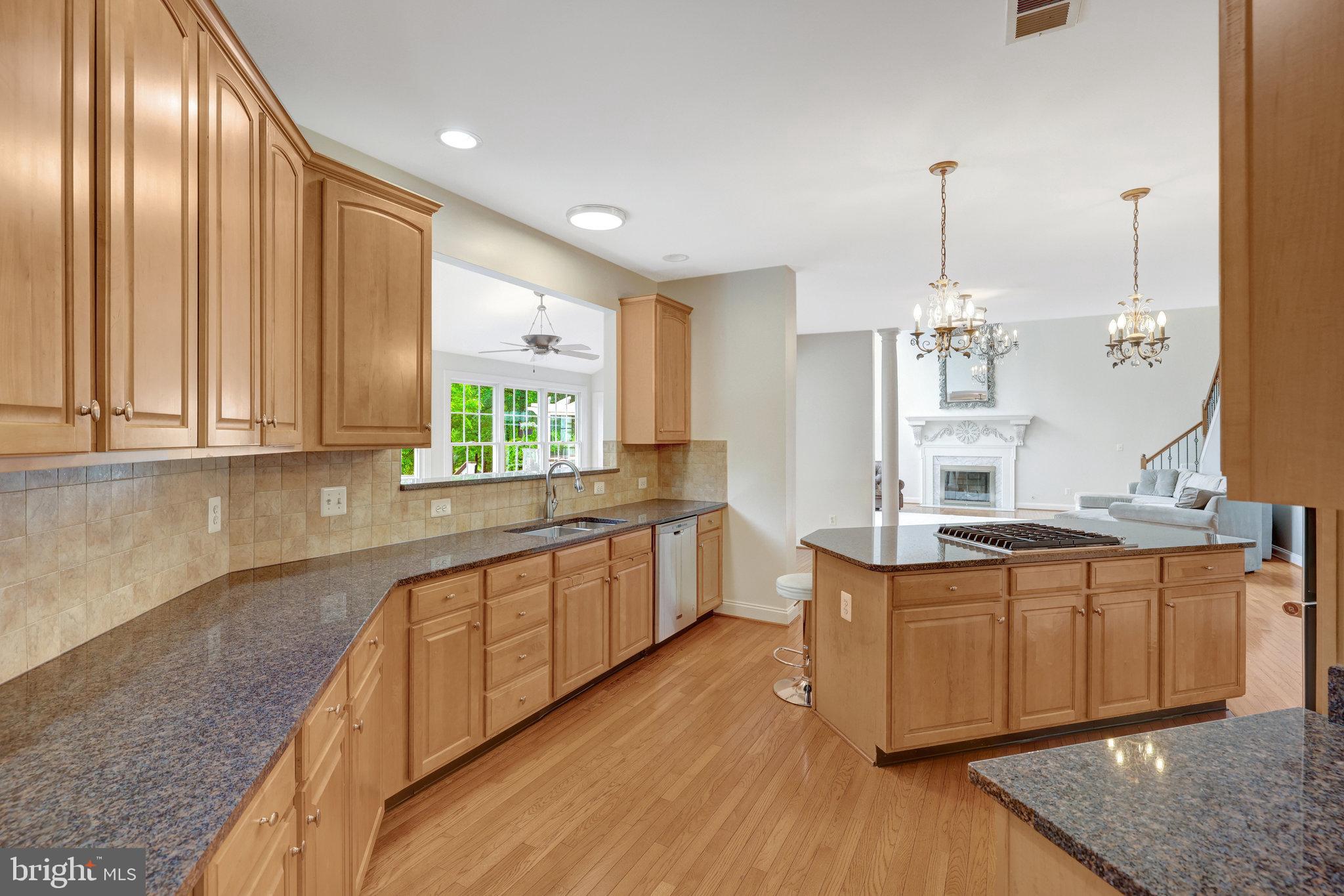 BELMONT COUNTRY CLUB - Residential