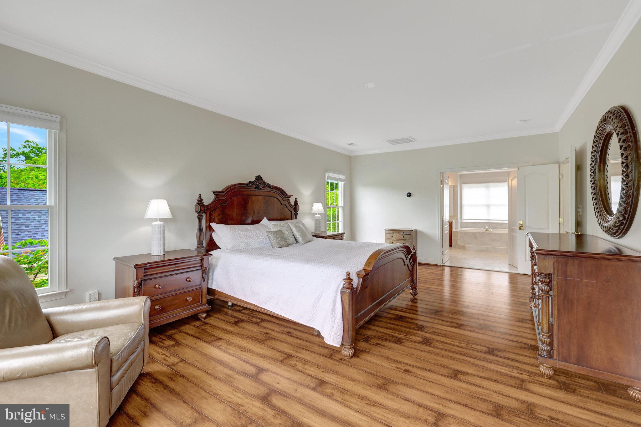 BELMONT COUNTRY CLUB - Residential