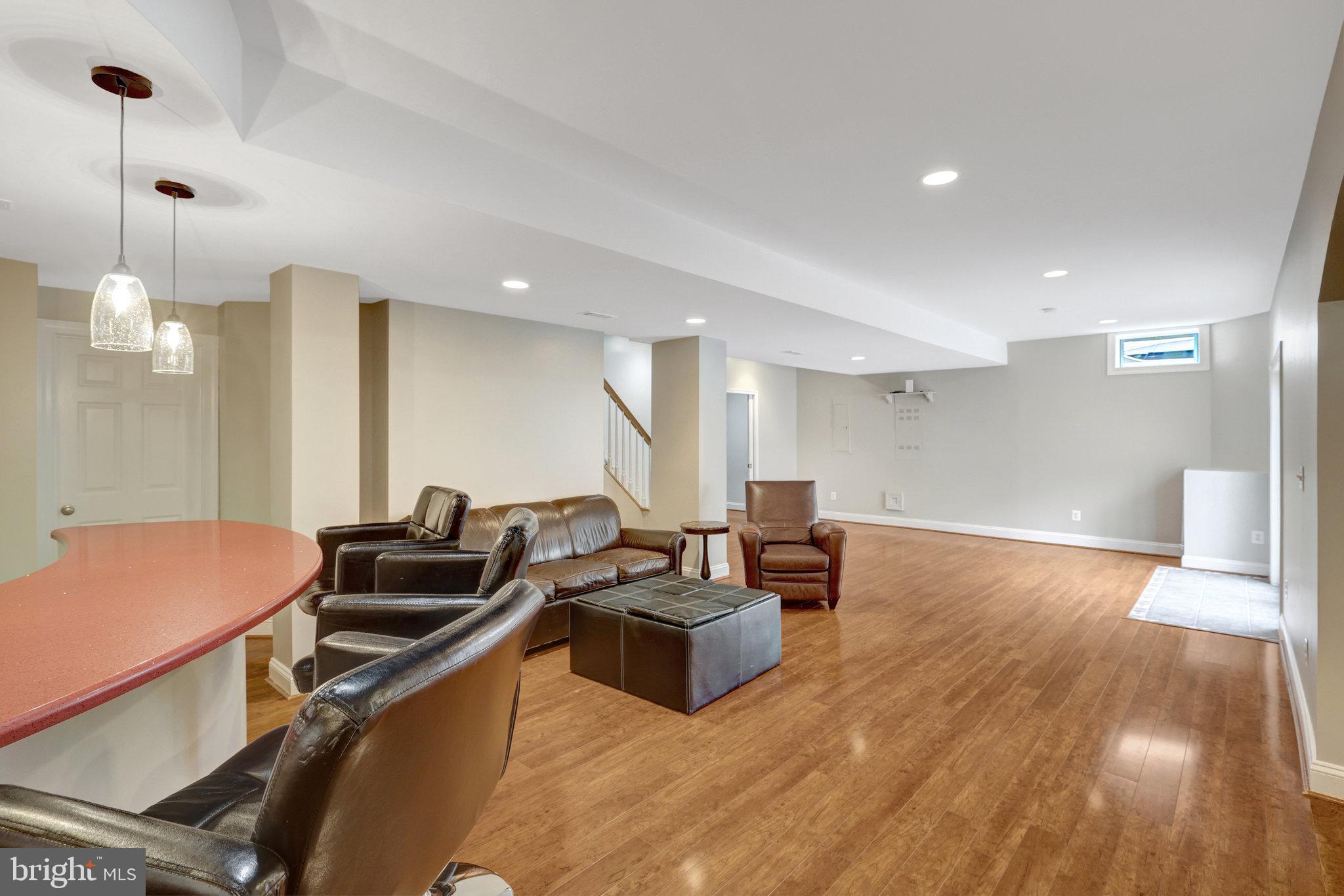 BELMONT COUNTRY CLUB - Residential