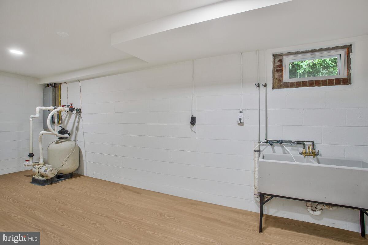 ARUNDEL VIEW - Residential