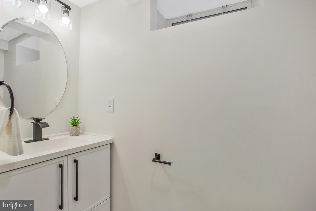 ARUNDEL VIEW - Residential