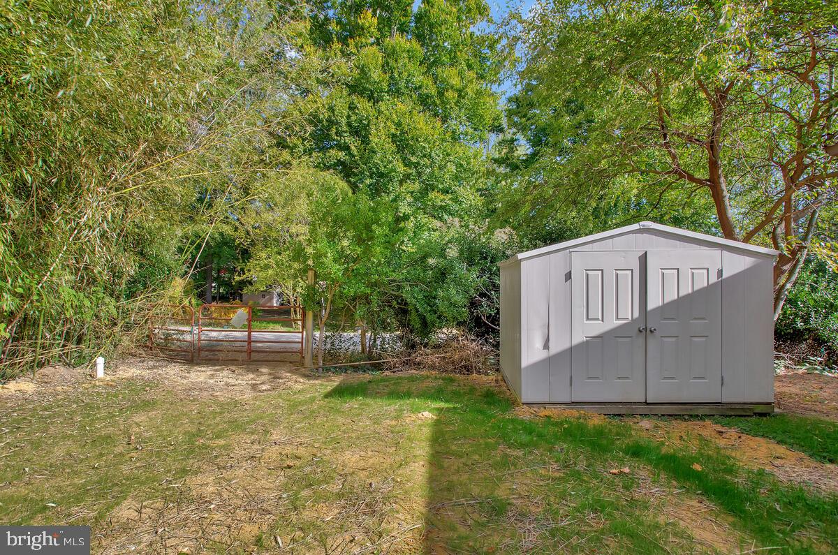 ARUNDEL VIEW - Residential