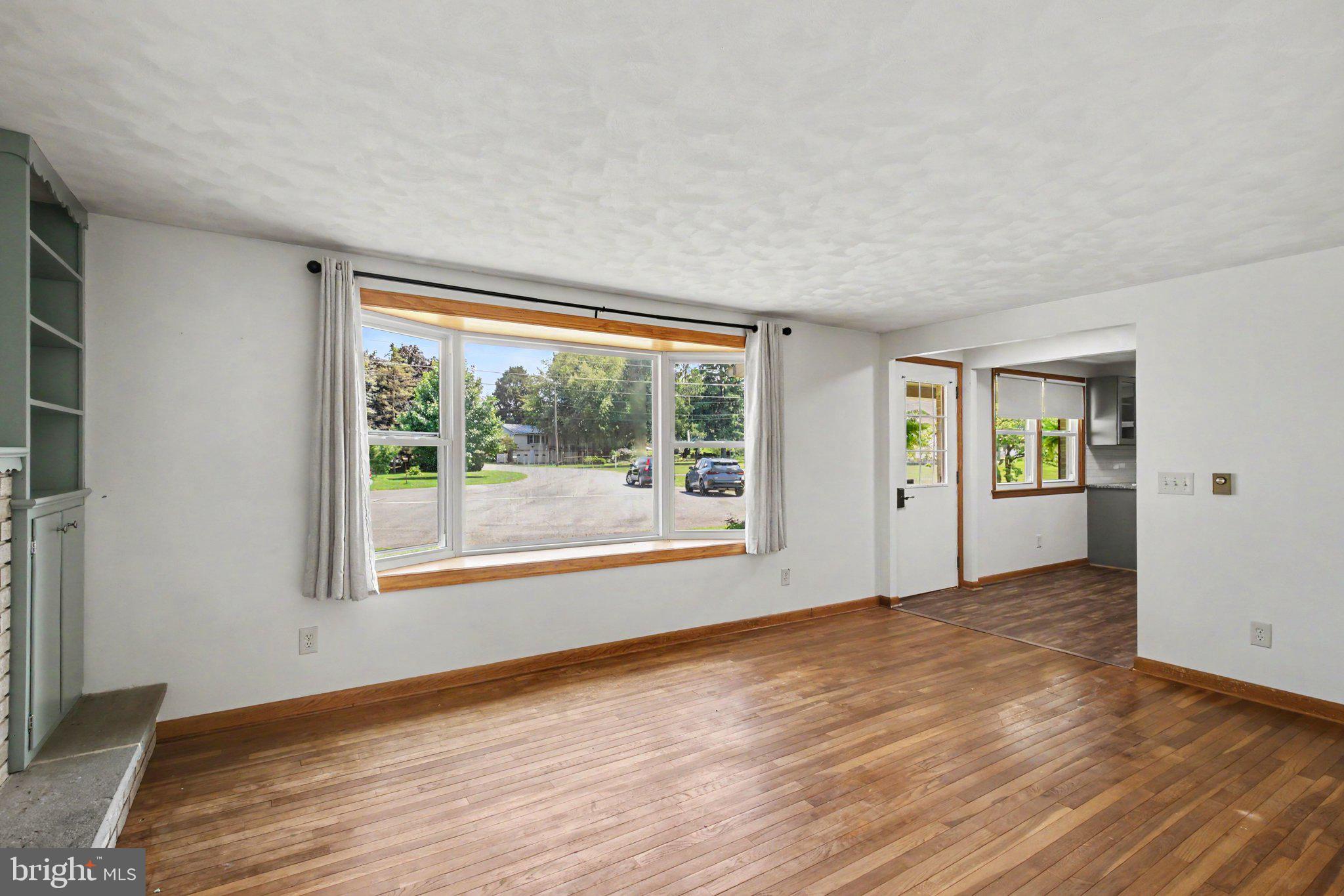 809 SENTZ DRIVE