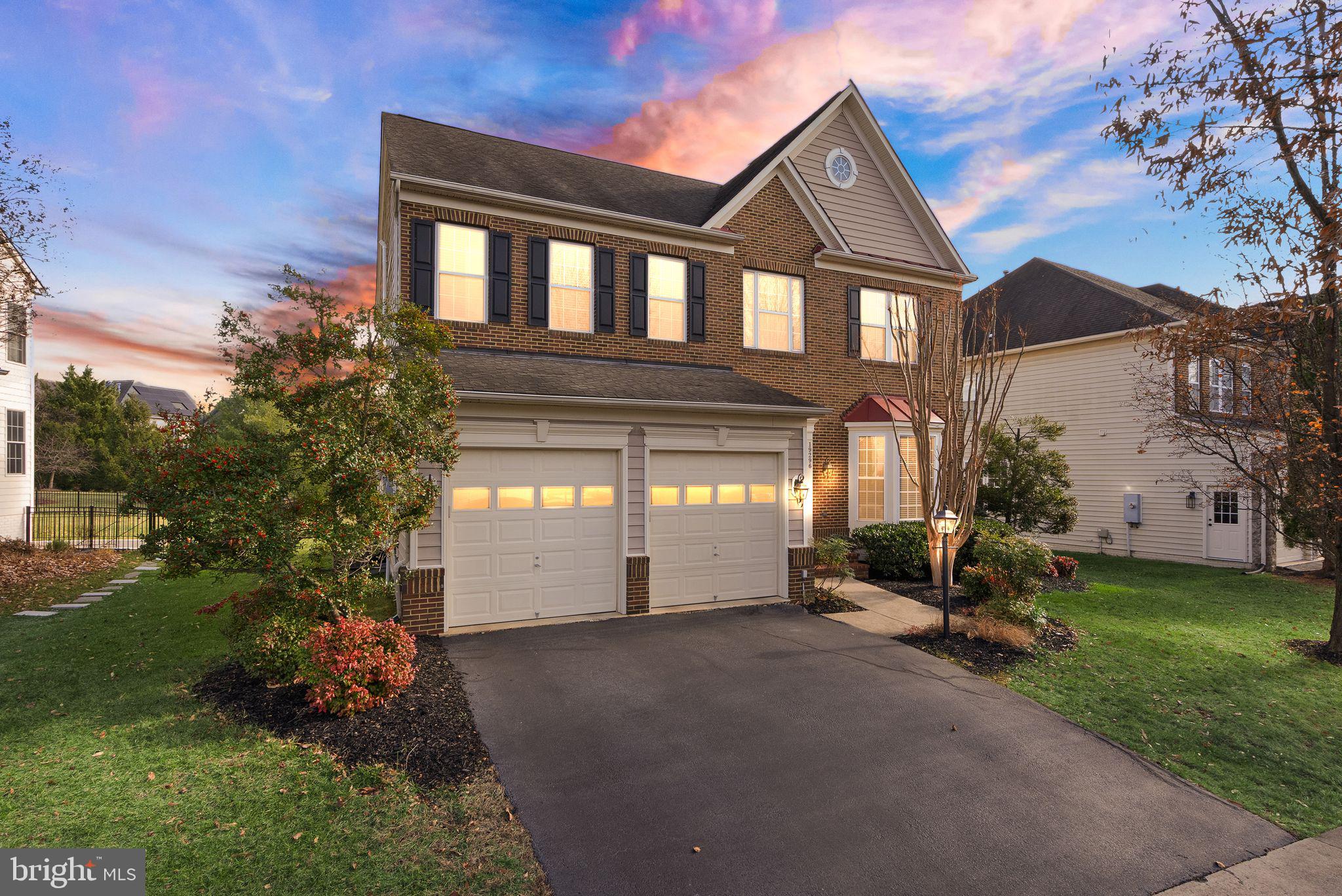 LANSDOWNE ON THE POTOMAC - Residential