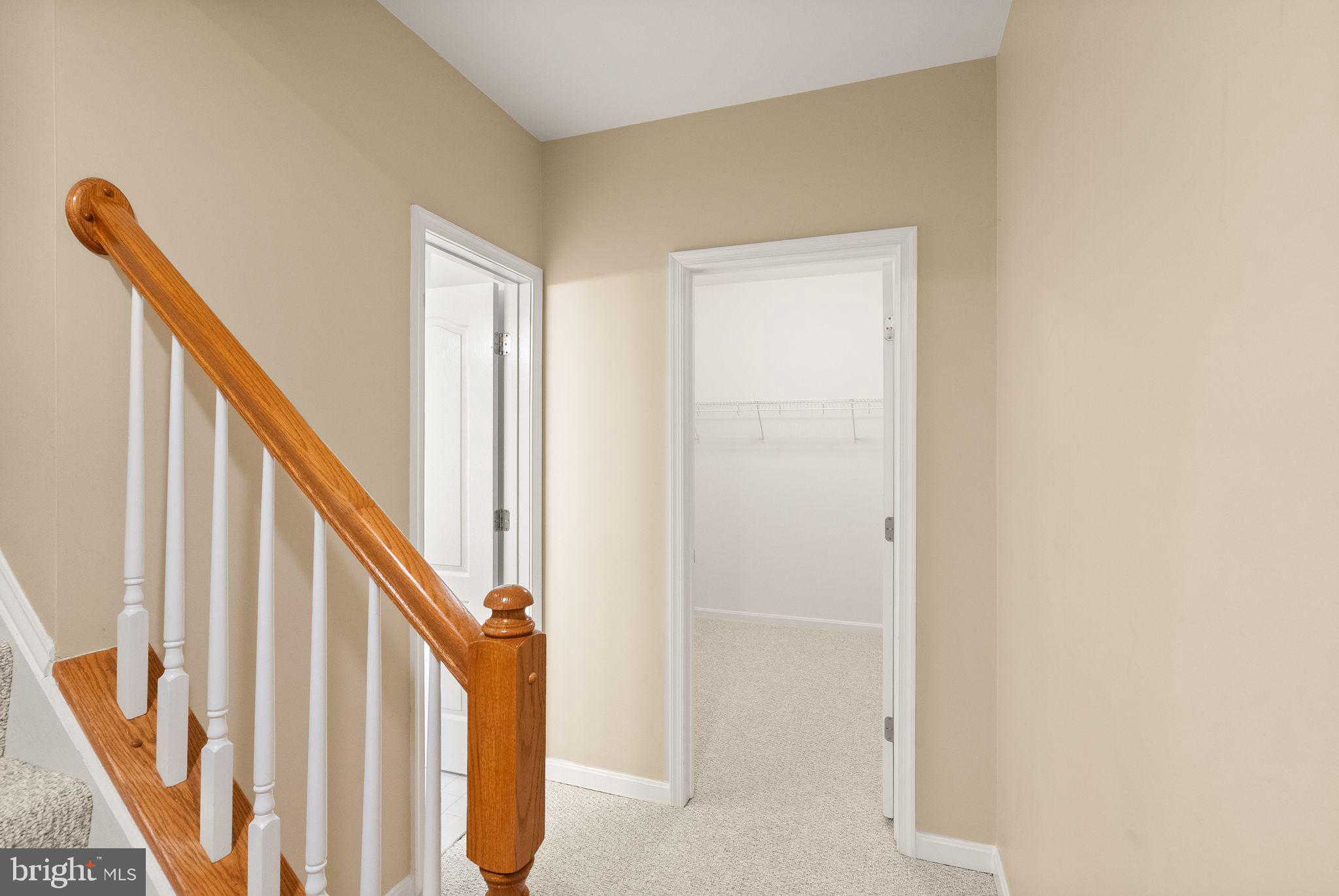 LANSDOWNE ON THE POTOMAC - Residential