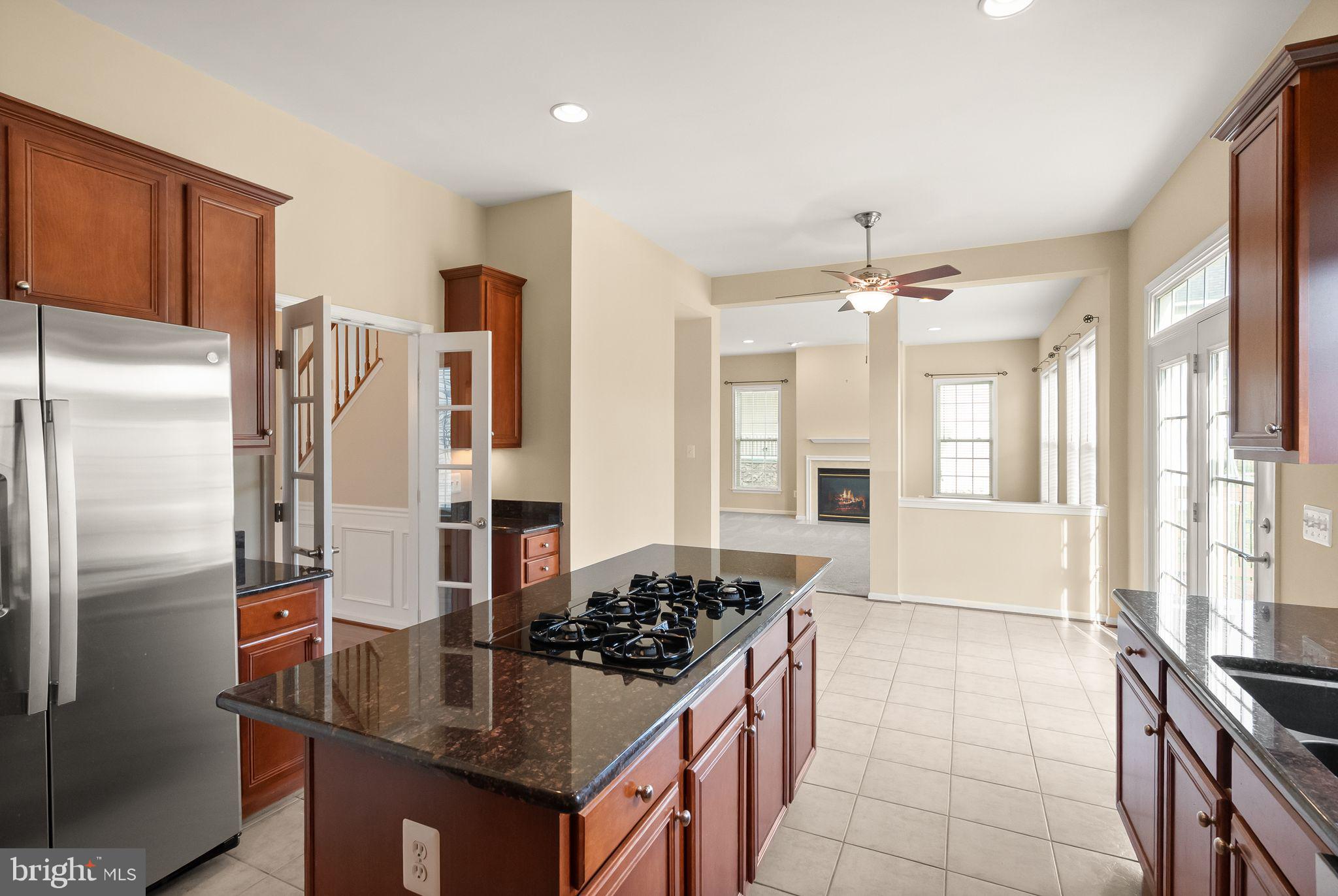 LANSDOWNE ON THE POTOMAC - Residential