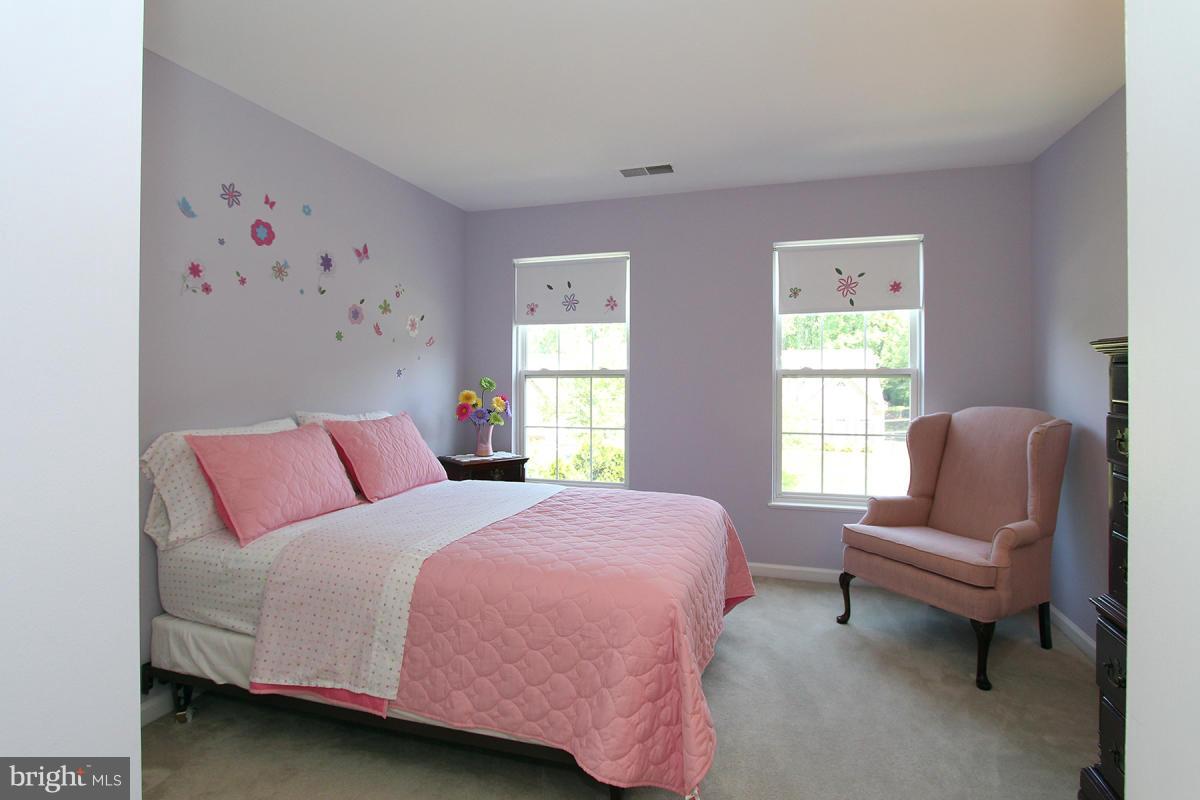 HUNTER ESTATES - Residential