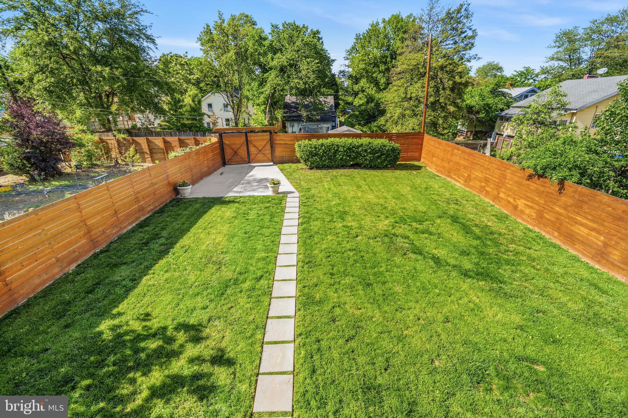 BROOKLAND - Residential
