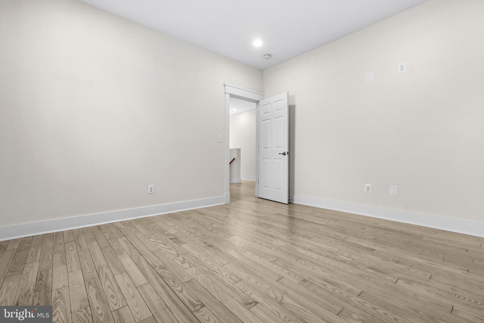BROOKLAND - Residential