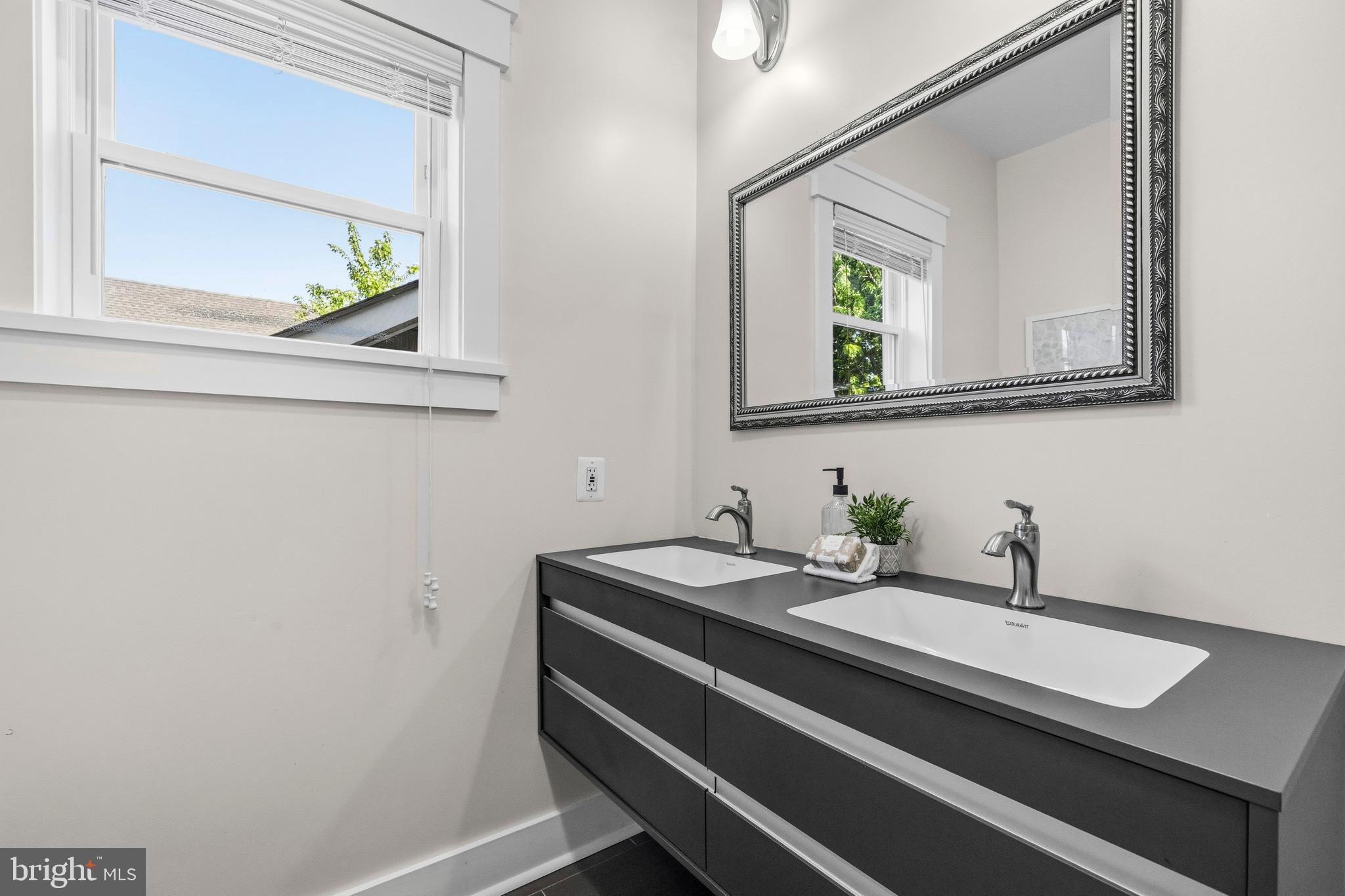 BROOKLAND - Residential