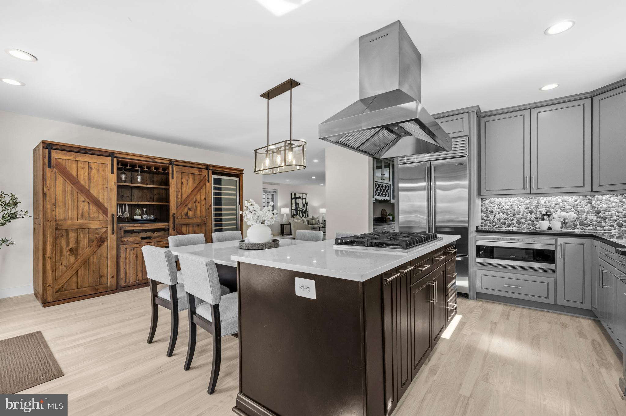 BROOKLAND - Residential