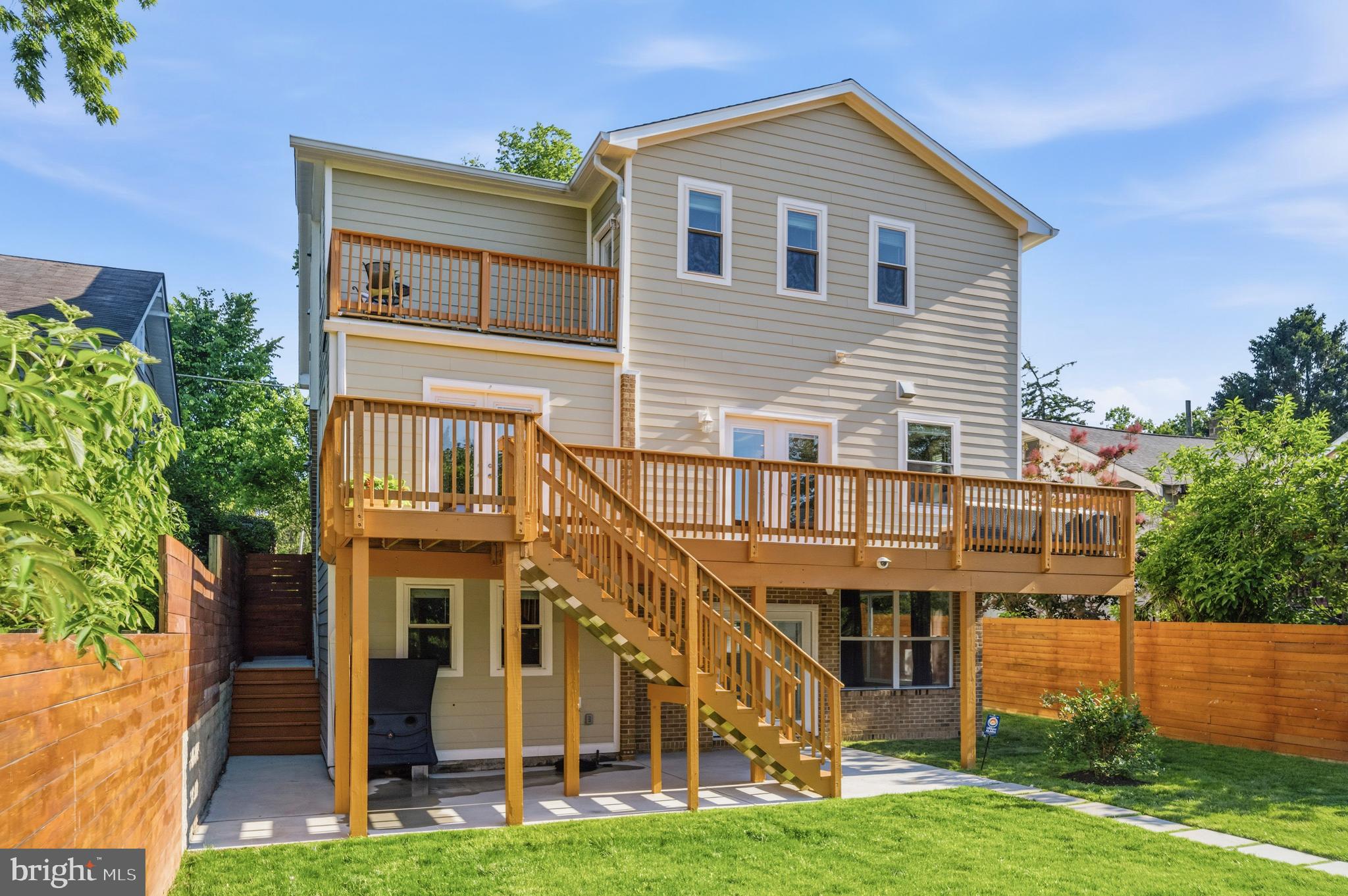 BROOKLAND - Residential