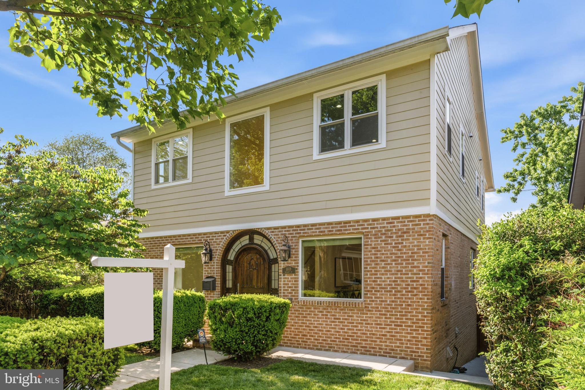 BROOKLAND - Residential
