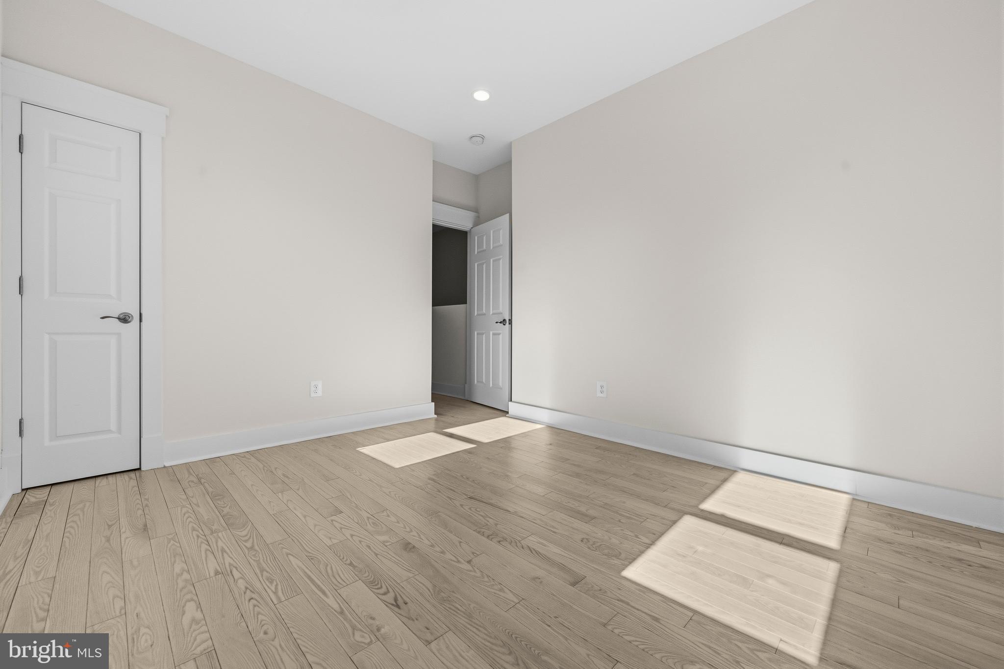 BROOKLAND - Residential