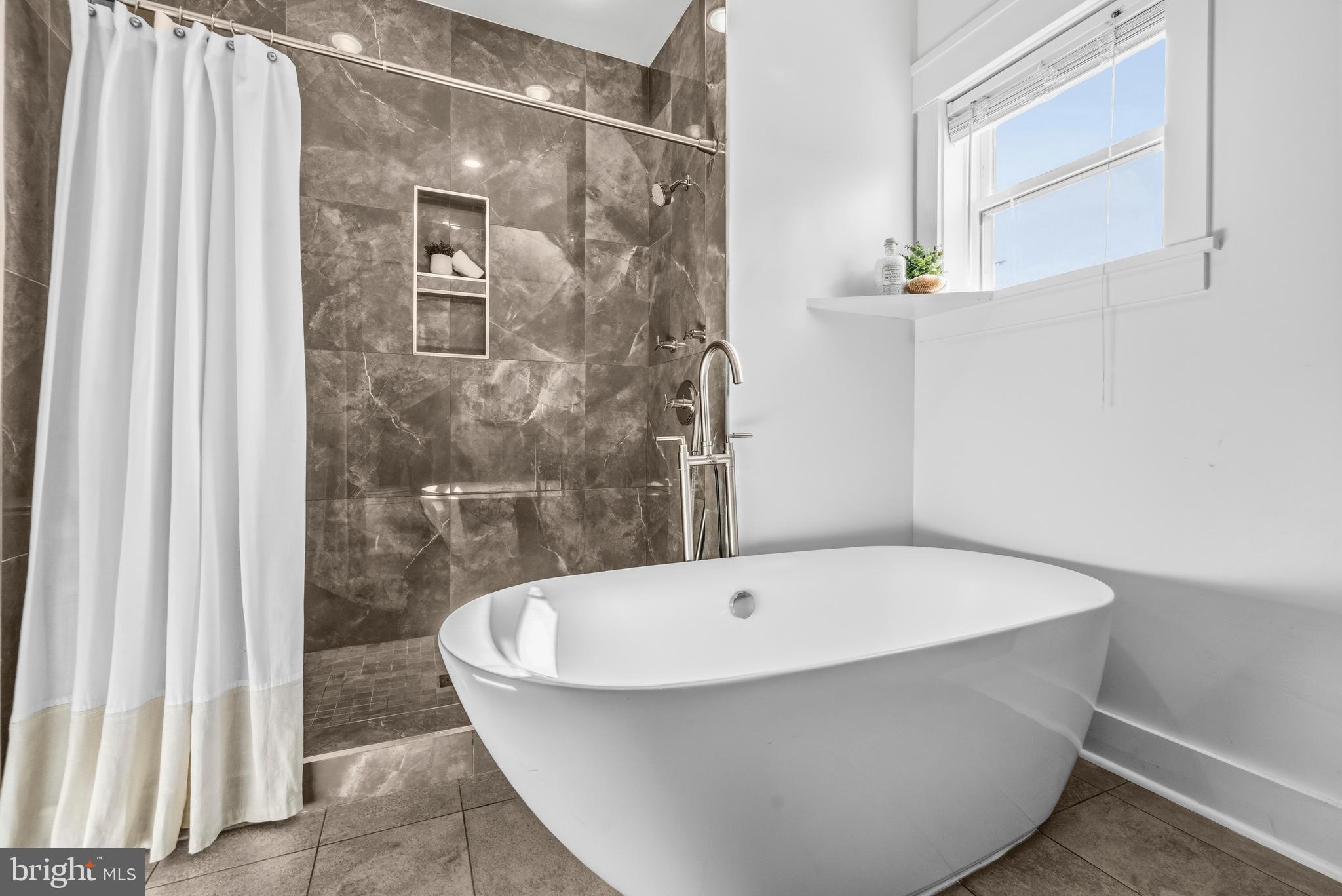 BROOKLAND - Residential
