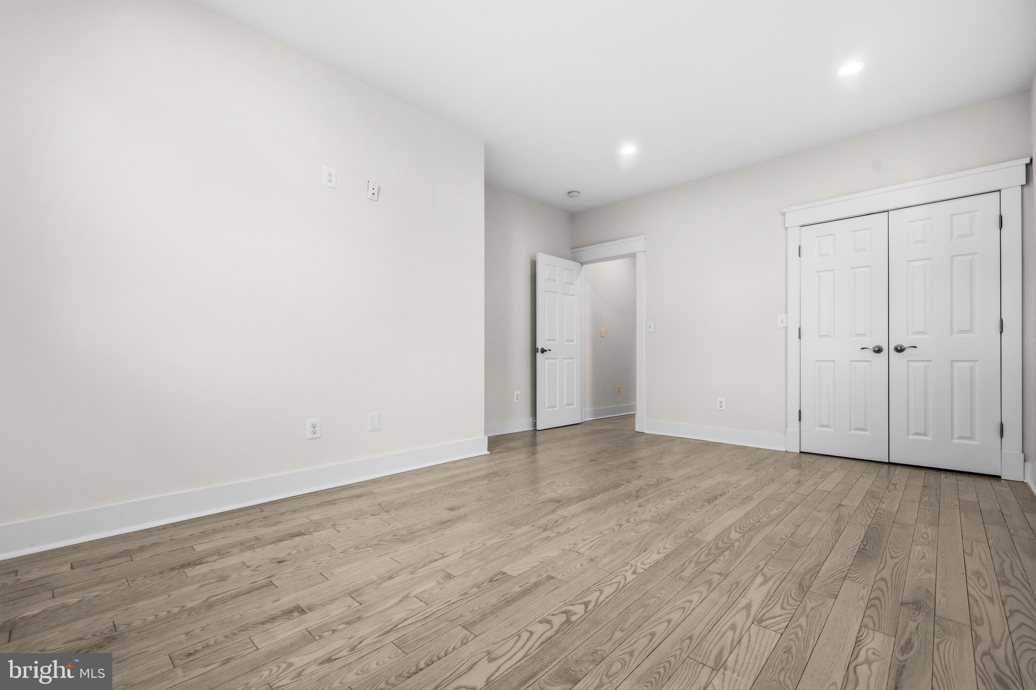 BROOKLAND - Residential