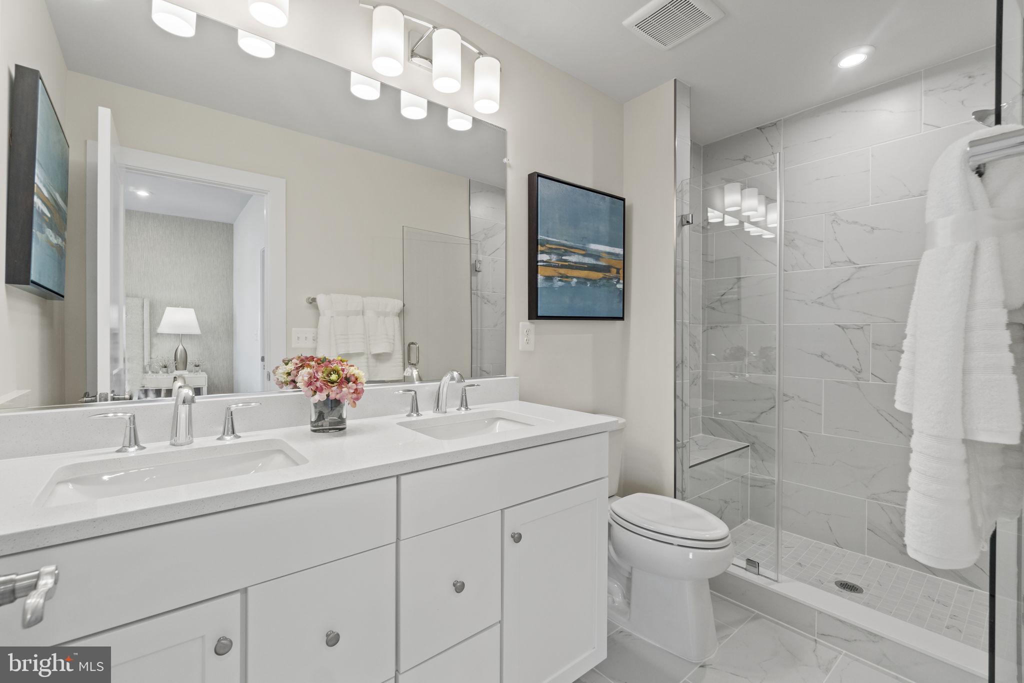 ARCOLA TOWN CENTER - Residential