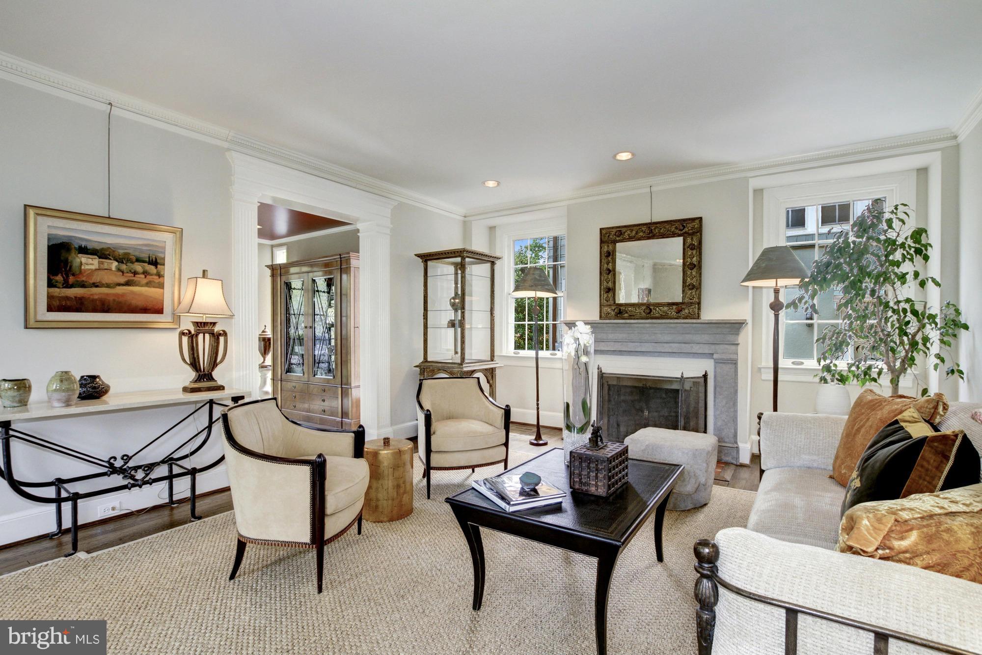 CLEVELAND PARK - Residential