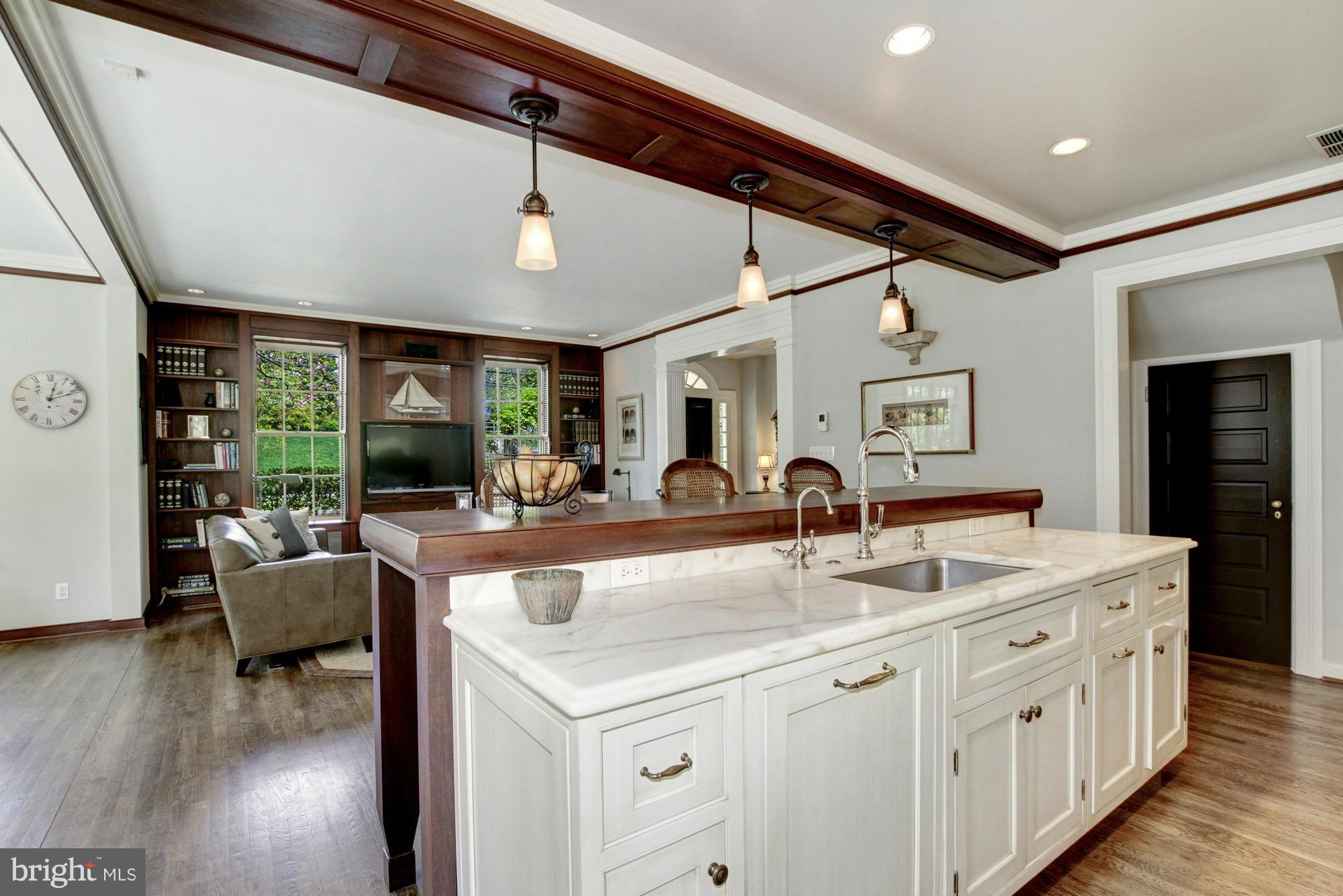 CLEVELAND PARK - Residential