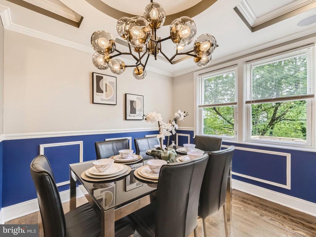 RAMBLEWOOD - Residential