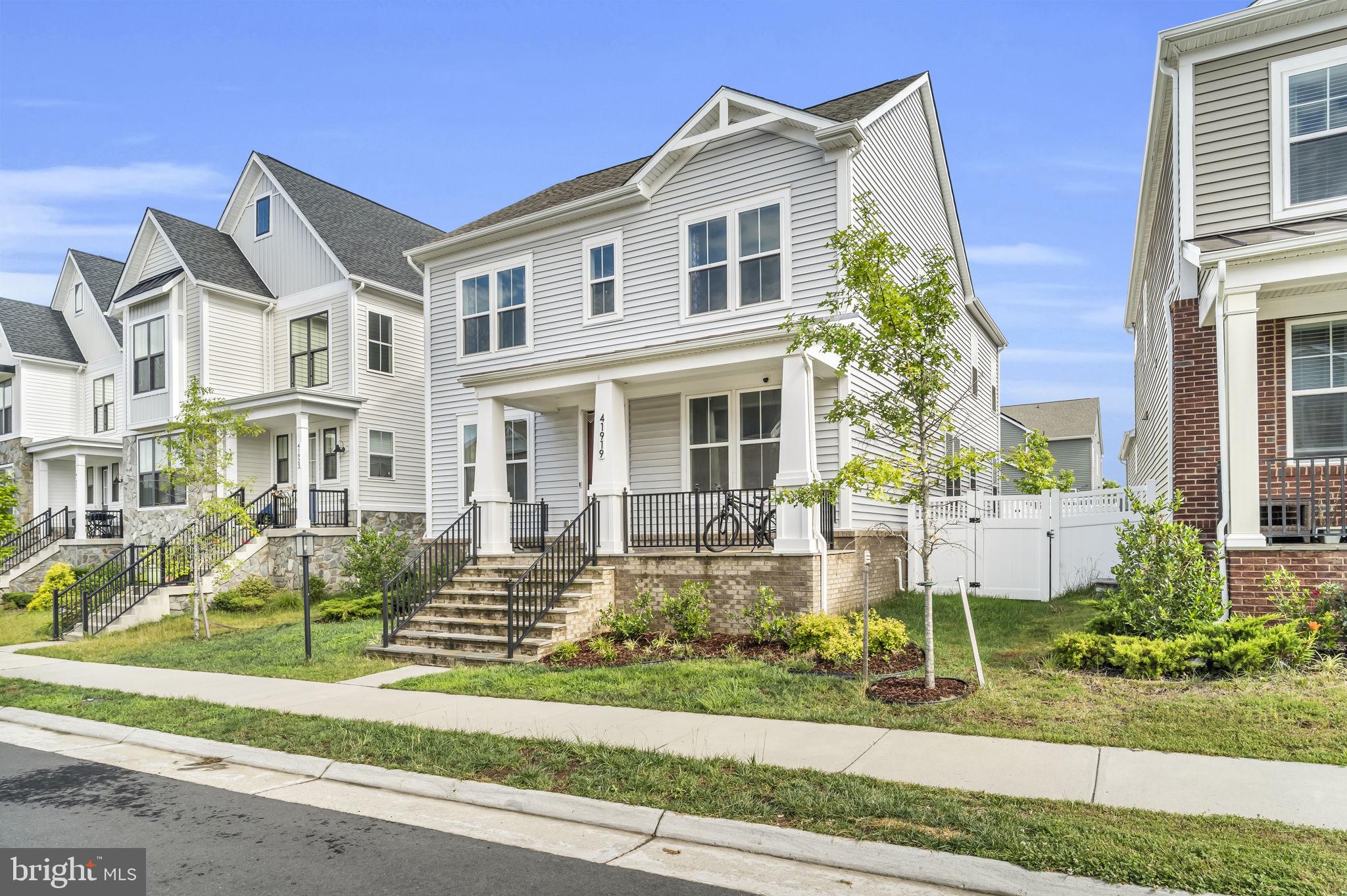 41919 SPRING AIR DRIVE