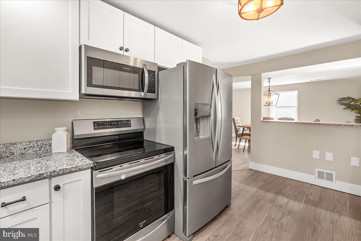 KEEDYSVILLE - Residential