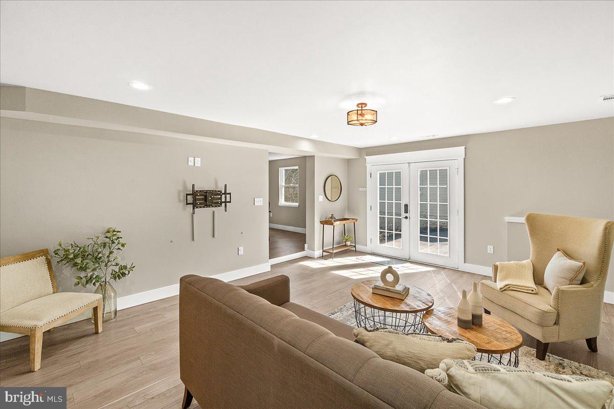 KEEDYSVILLE - Residential