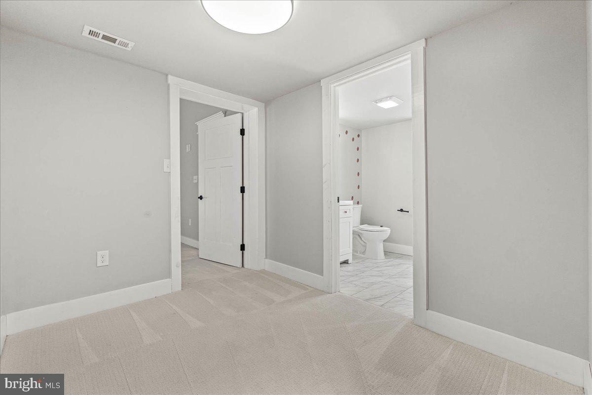 KEEDYSVILLE - Residential