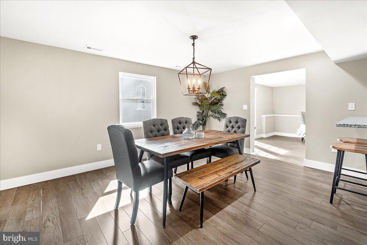 KEEDYSVILLE - Residential