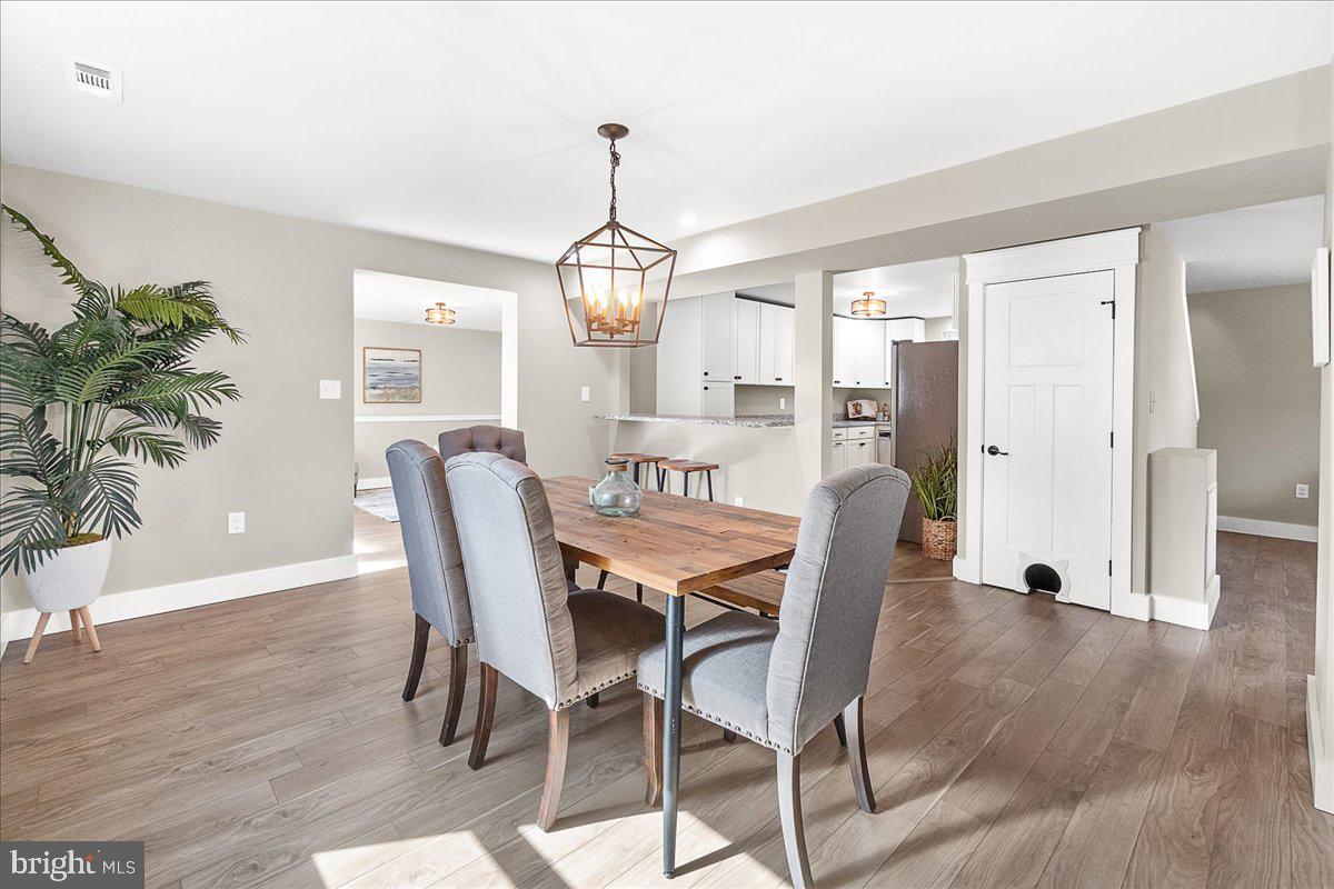 KEEDYSVILLE - Residential