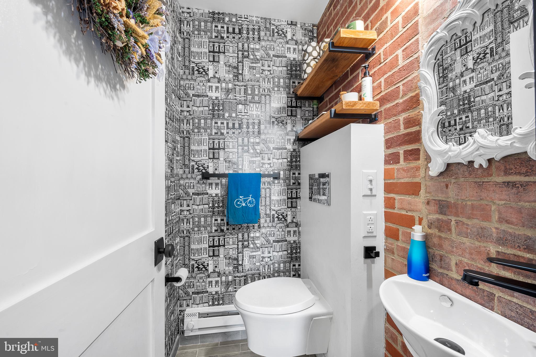 BELLA VISTA - Residential