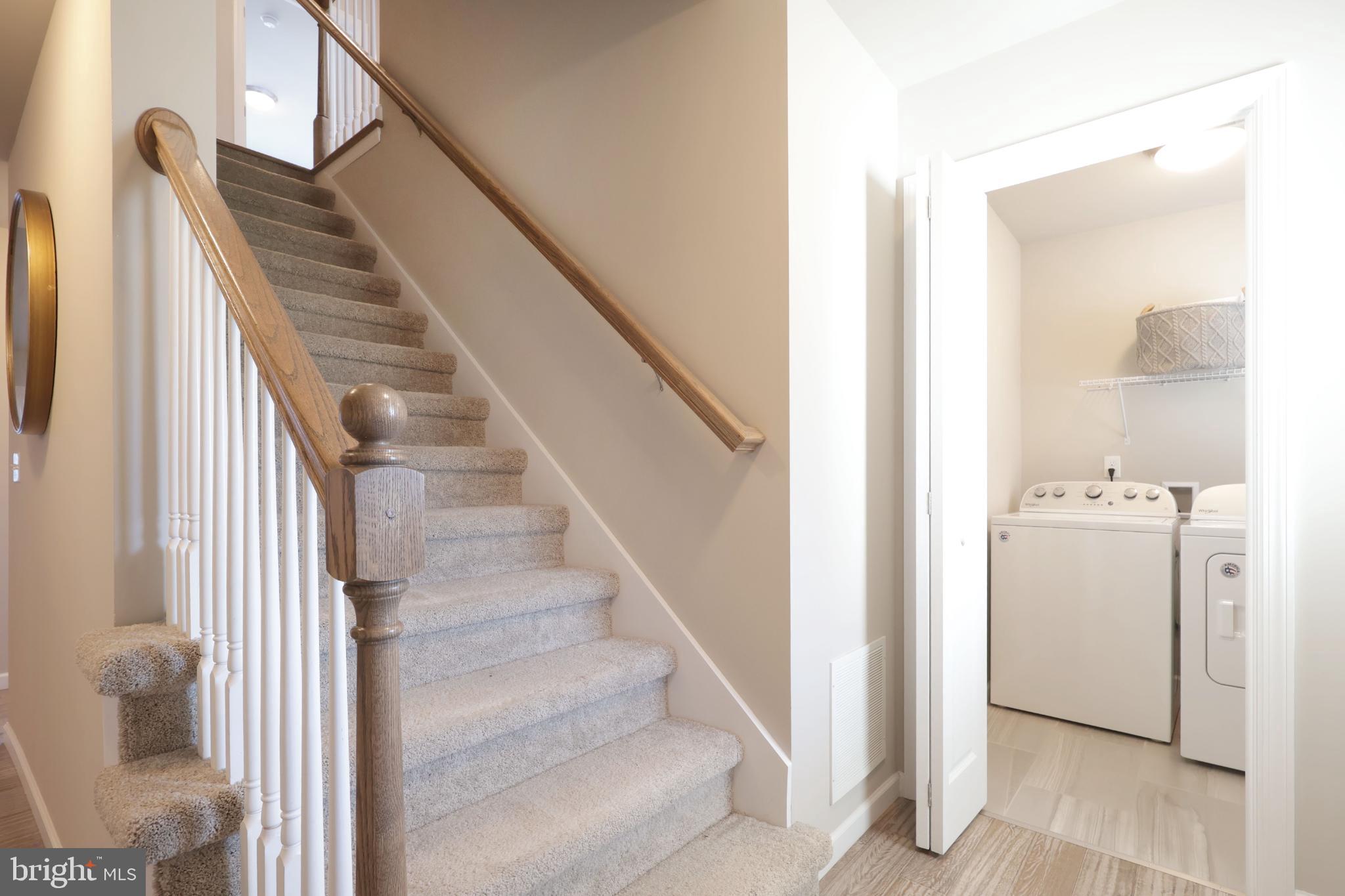 THE MEWS AT BURNHAM FARMS - Residential