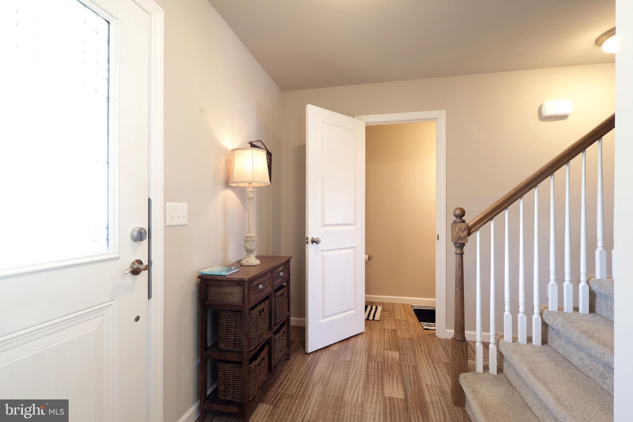 THE MEWS AT BURNHAM FARMS - Residential