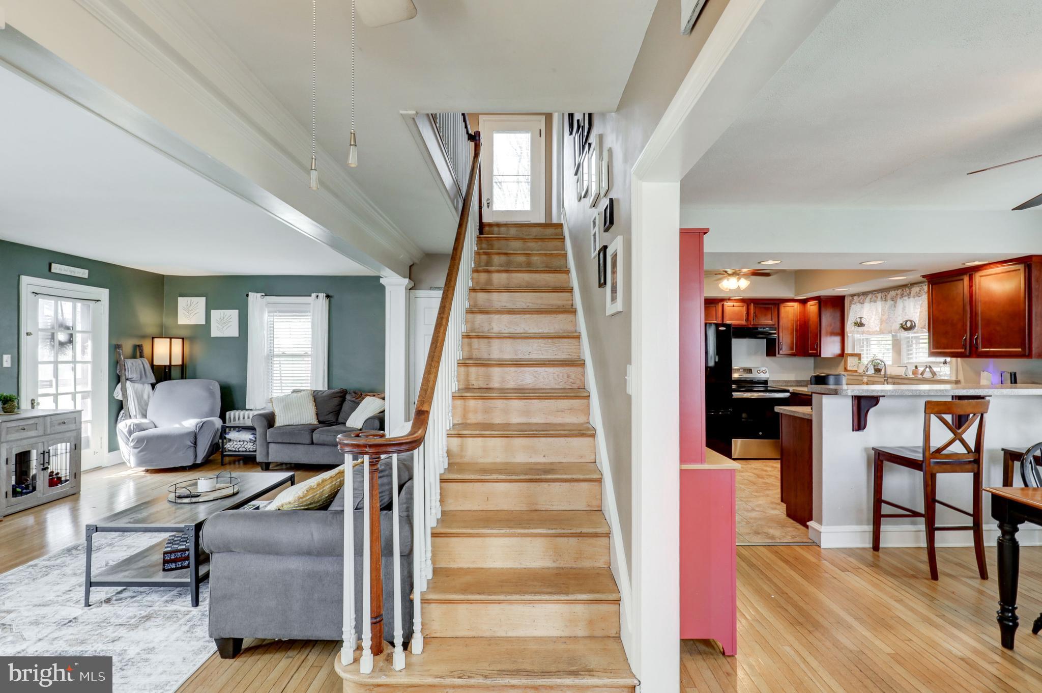 NEW HOLLAND BOROUGH - Residential